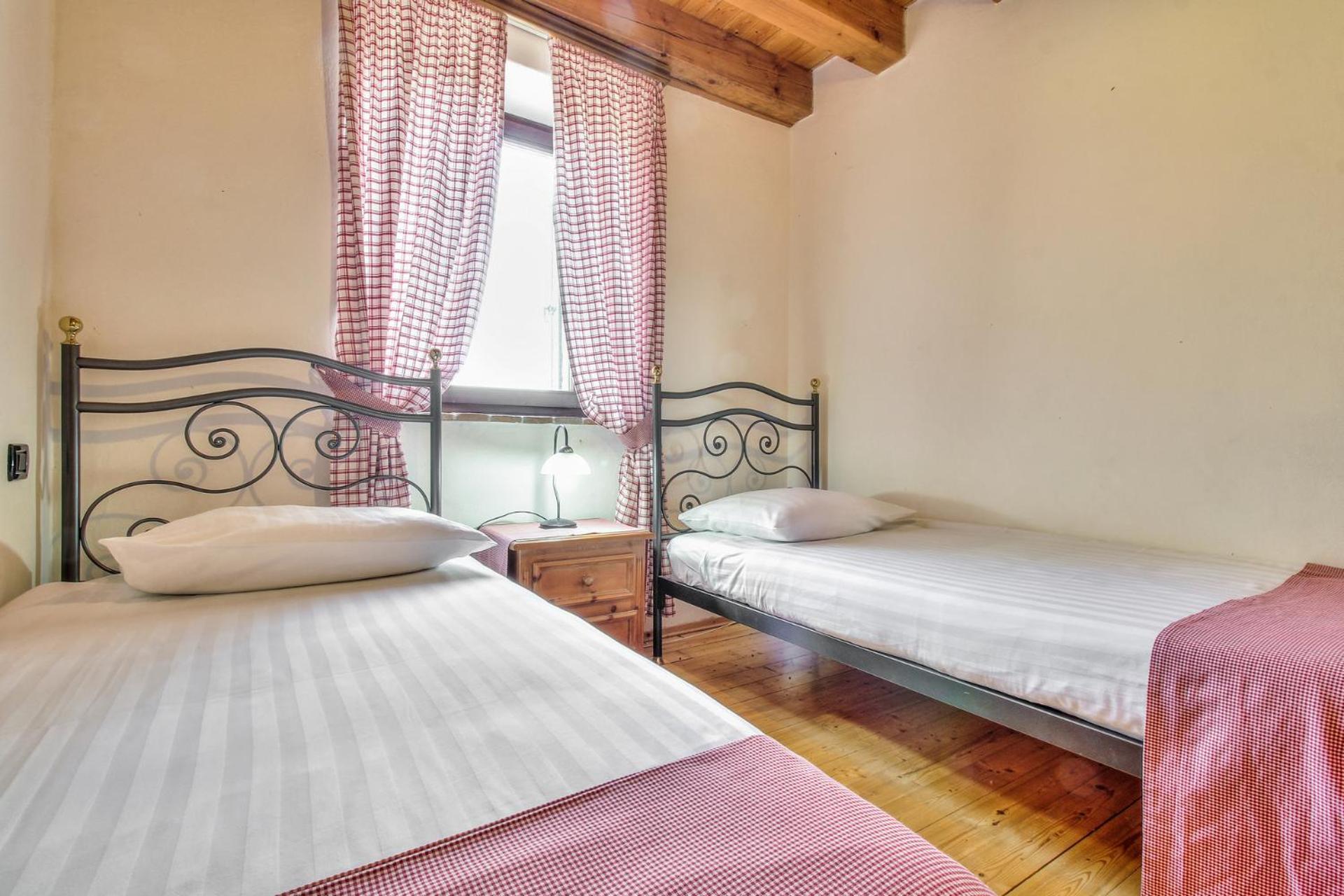Casa Romantica La Parenzana Бує Екстер'єр фото