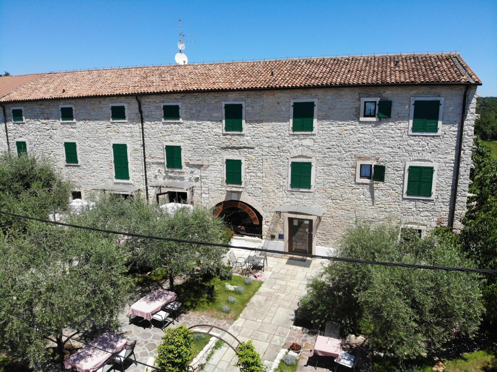 Casa Romantica La Parenzana Бує Екстер'єр фото