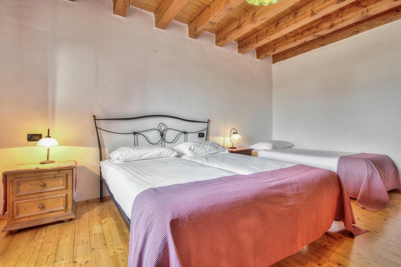 Casa Romantica La Parenzana Бує Екстер'єр фото